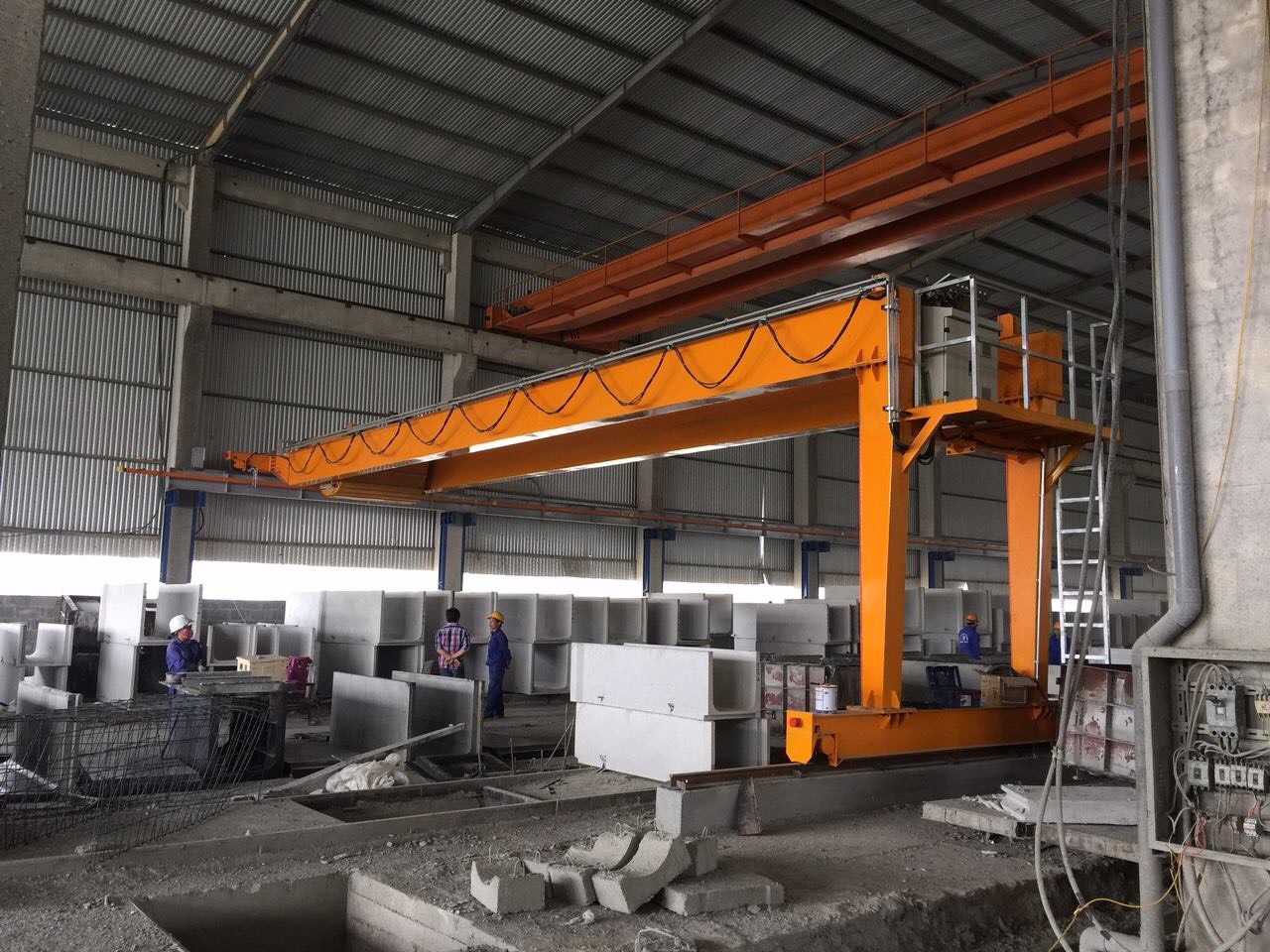 mach ban dia chi lap dat cong truc dam doi 15 tan gia cuc uu dai