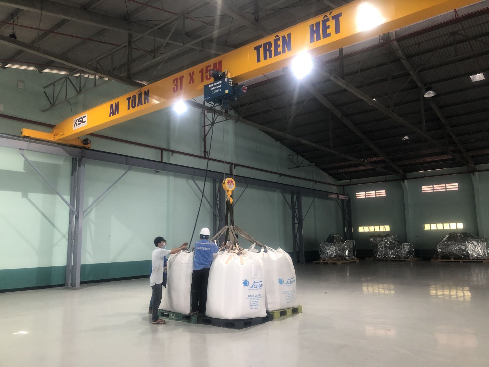 cau truc gia re tphcm   chat luong dam bao