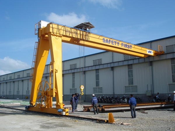 tu hao la co so san xuat cong truc uy tin nhat khu vuc mien nam