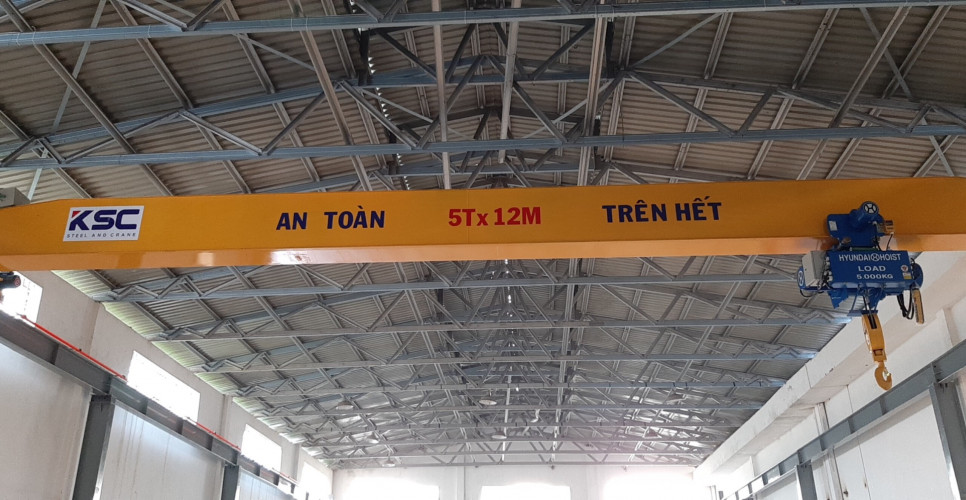 dich vu thi cong lap dat cong truc tron goi voi gia uu dai