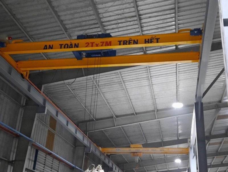 Công ty thiết kế và lắp đặt cẩu trục nhà xưởng an toàn và chuyên nghiệp