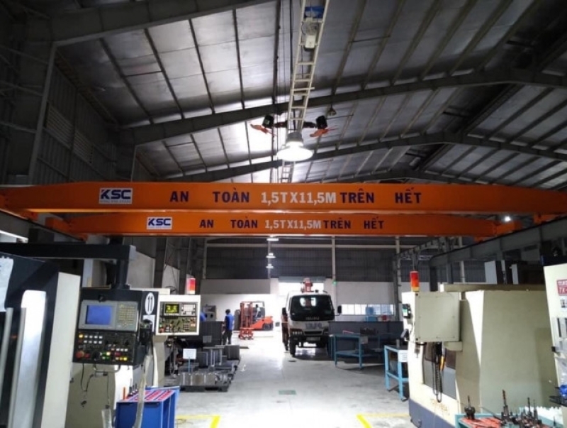 Dịch vụ thiết kế và thi công cổng trục 5 tấn tay nghề cao