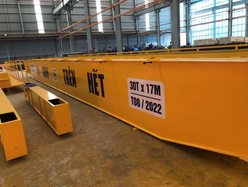 Cầu trục dầm đôi 30 tấn khẩu độ 17m