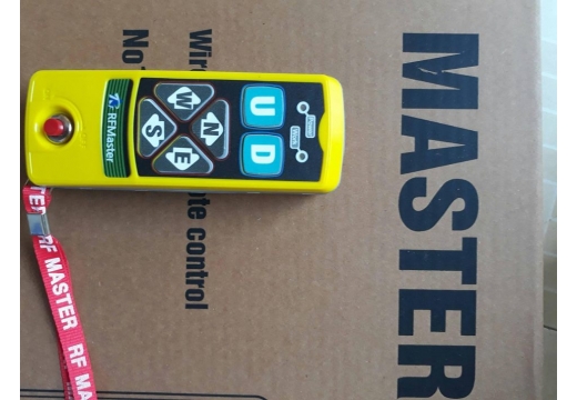 Remote từ xa Master