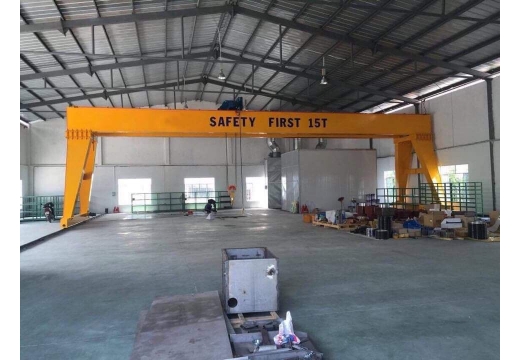 Cổng trục Dầm Đôi 15 Tấn Khẩu Độ 16M