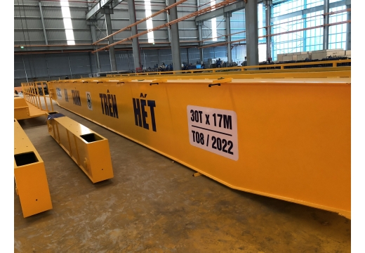 cầu trục dầm đôi 30 tấn khẩu độ 17m