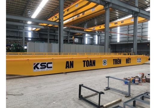 cầu trục dầm đôi 15 tấn